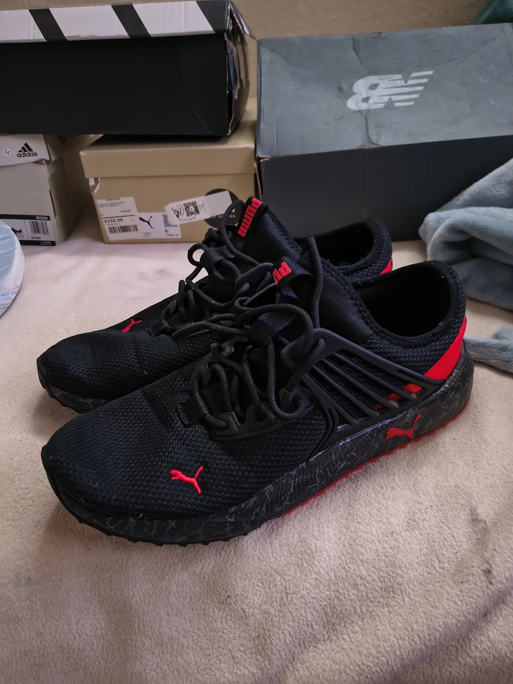 Puma Men’s Black/Red Athletic Sneakers Sz13